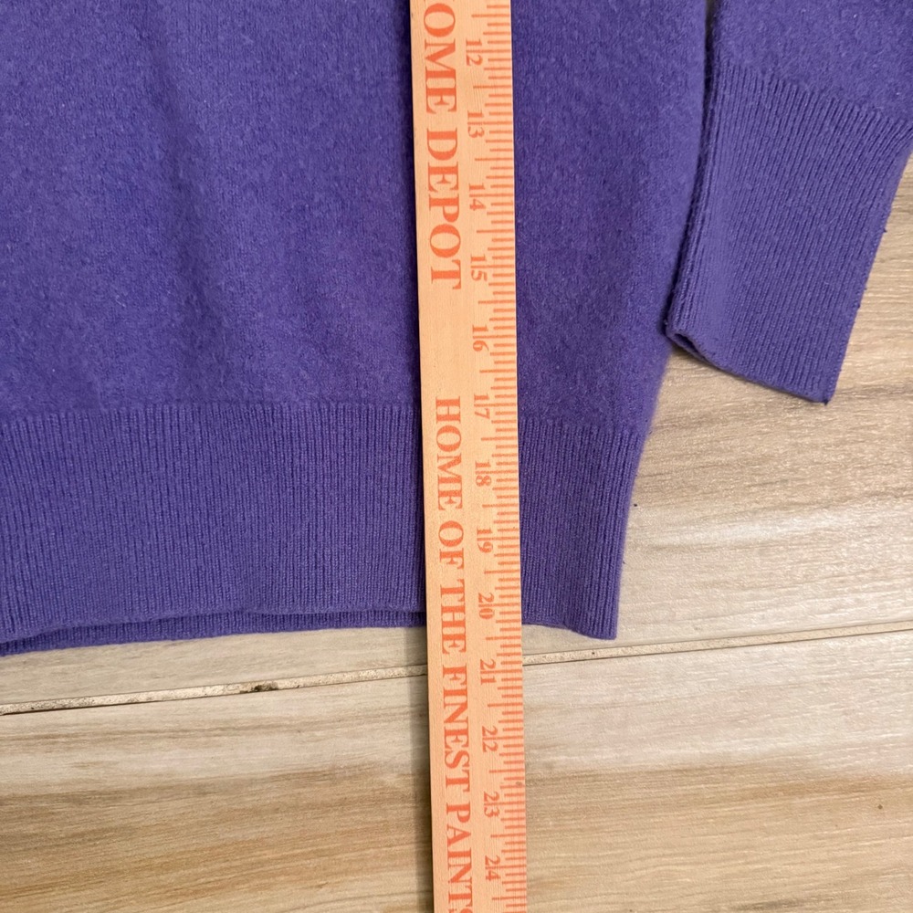 Ballantyne Cashmere V-Neck Sweater Purple Made in Scotland Vintage Very Small - Picture 4 of 7